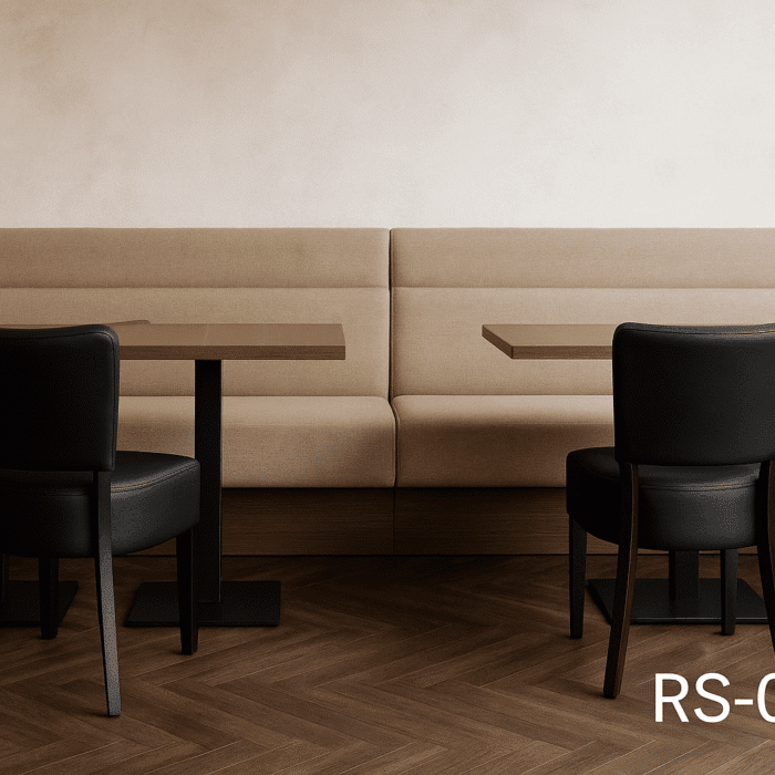 Schwarzer gepolsterter Gastronomiestuhl mit Holzgestell – Modell Roma RS-01H